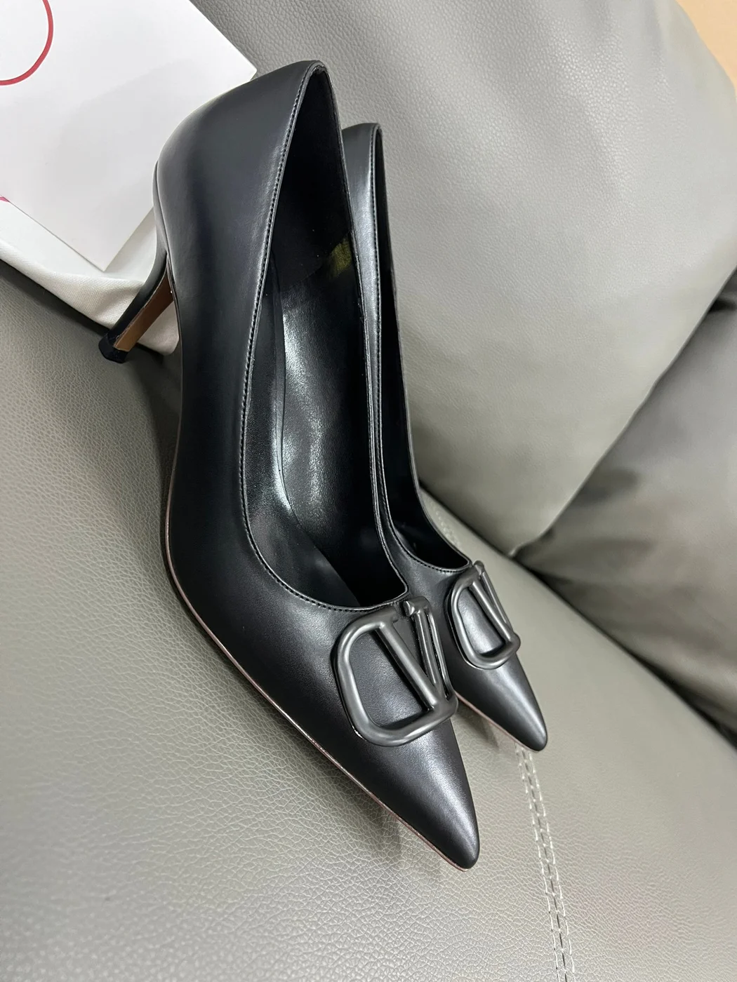 Valentino Women Black Leather Pointed Pumps product view 4