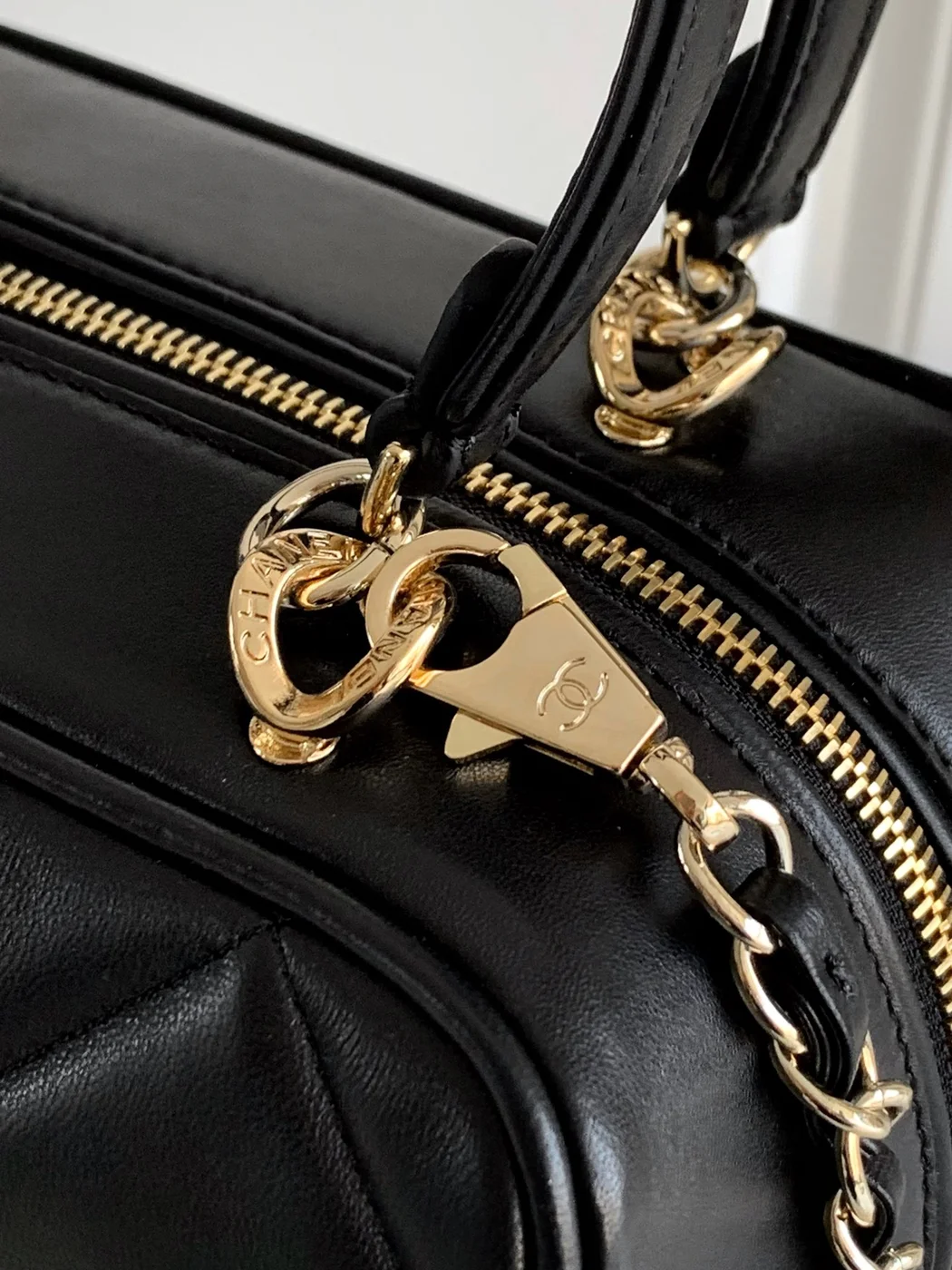 Chanel Black Quilted Lambskin Leather Bag product view 6