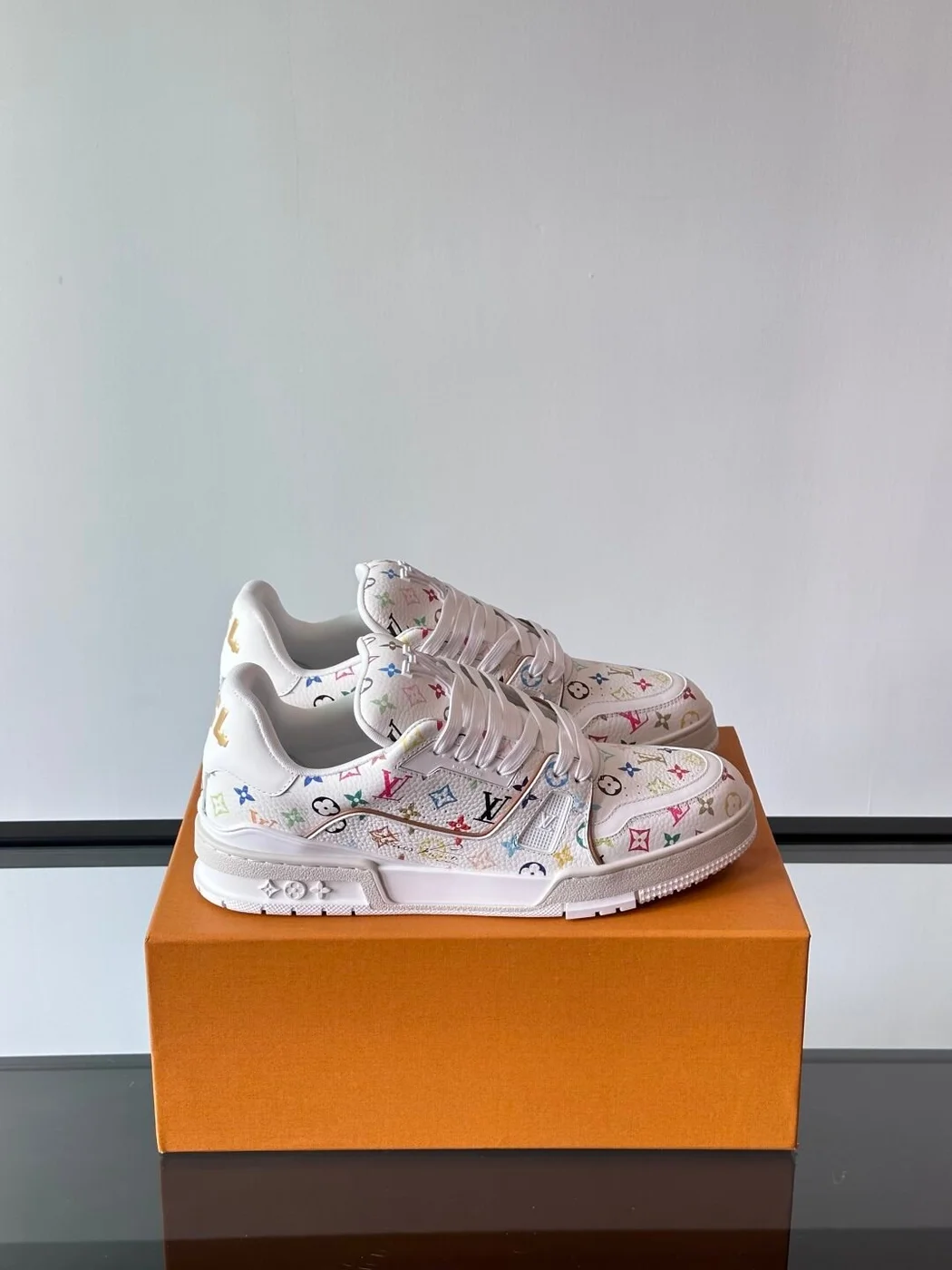 Louis Vuitton Men White Leather Multicolor Monogram Sneakers product view 1