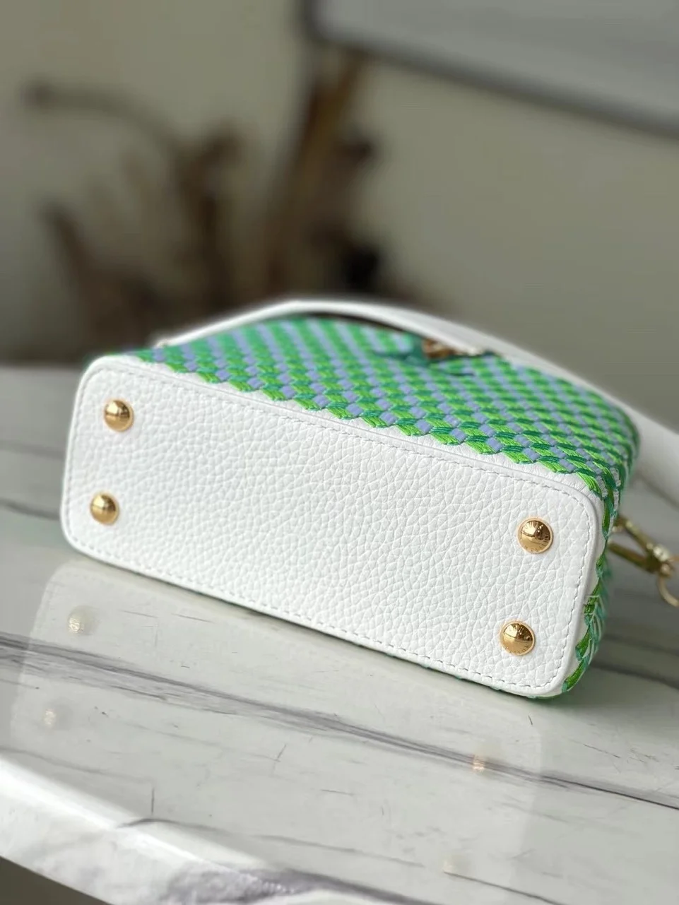 Louis Vuitton Capucines Green And White Pattern Handbags 21 cm product view 8