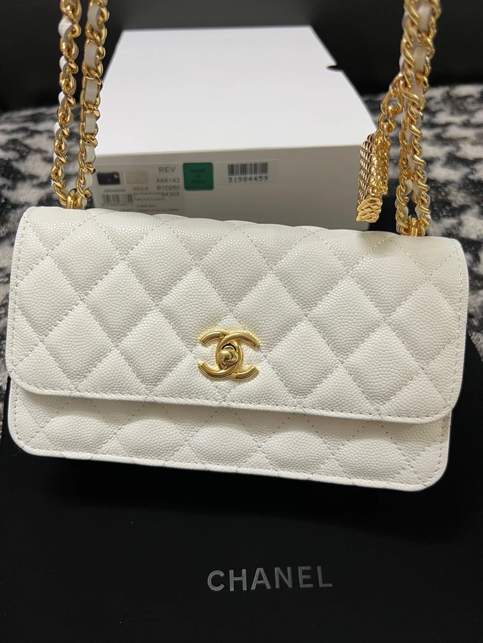 Chanel Woc Charm Handbags White Lizard Skin With Lock Pattern Bag 20 cm product view 7