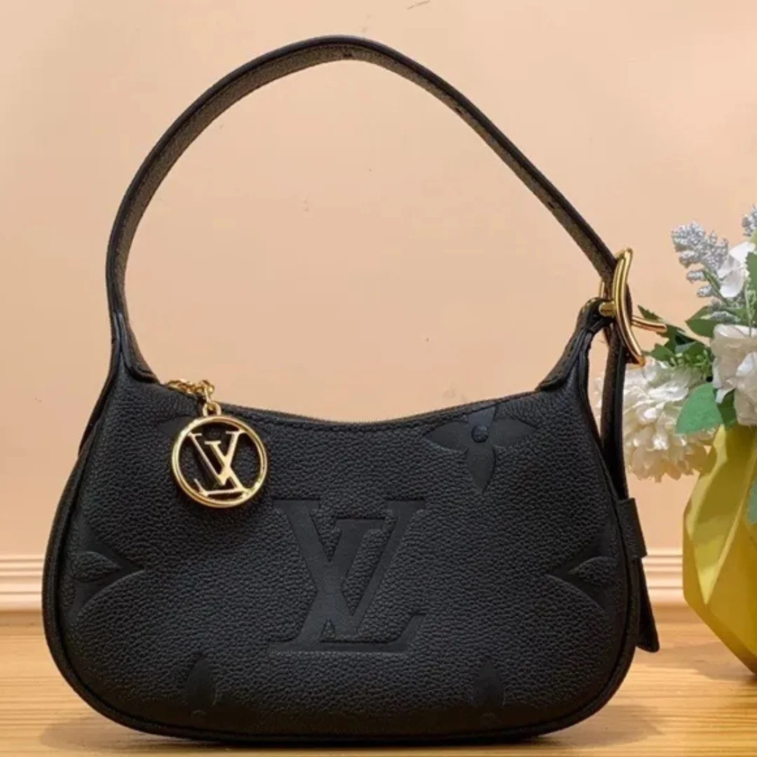 Louis Vuitton Moon Mini Bag Black Hanbags 20.5x11x5cm product view 1