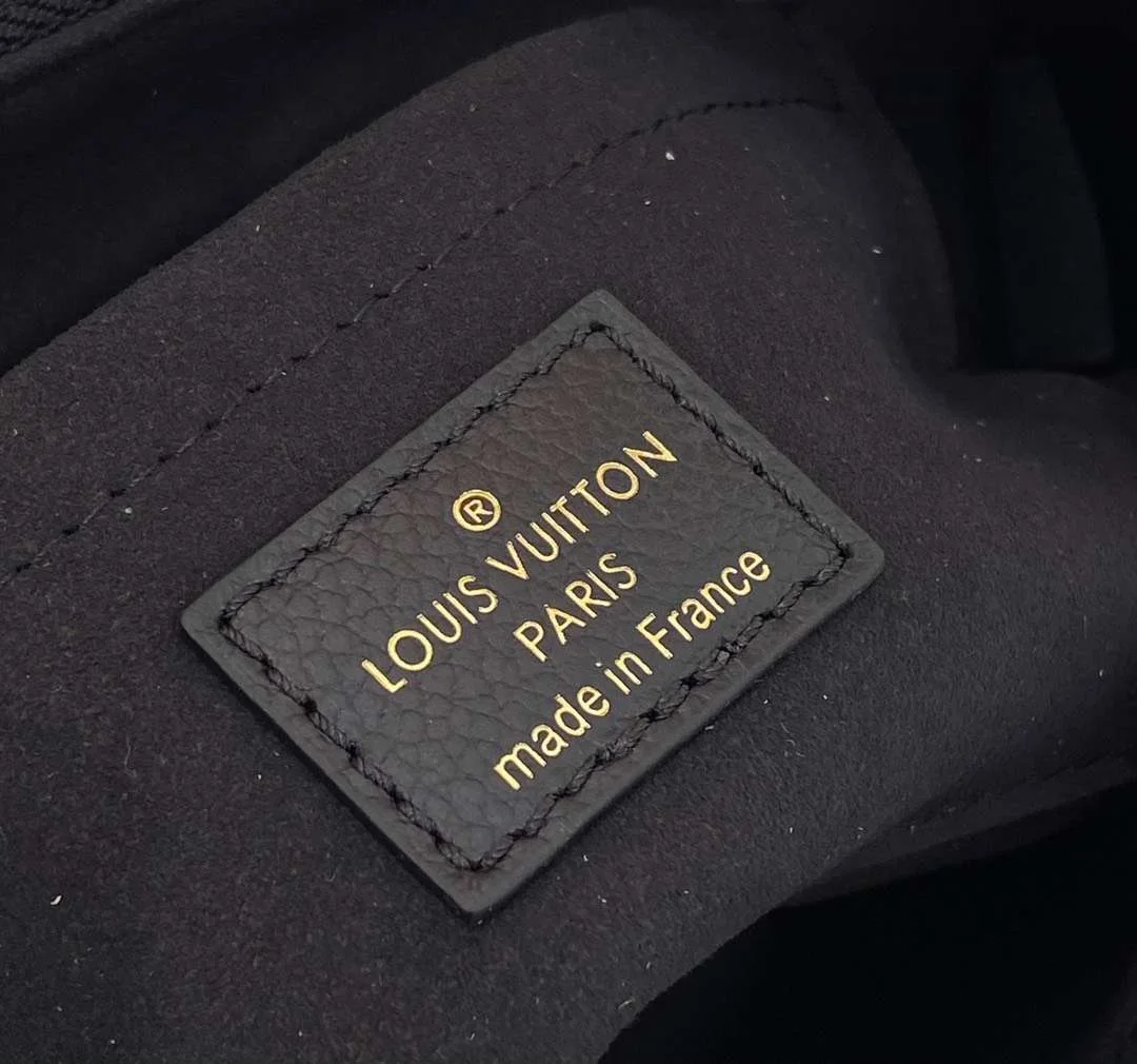 Louis Vuitton Bagatelle Monogram Black Handbags 24x18cm product view 5