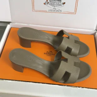 Hermès Oran Heels product view 1