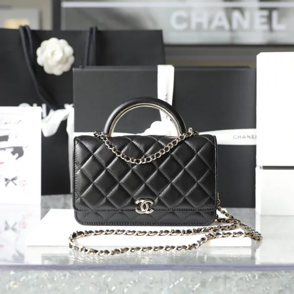 Chanel Woc Handbags Lock Silver Mix Handle Leather 19x12cm product view 1