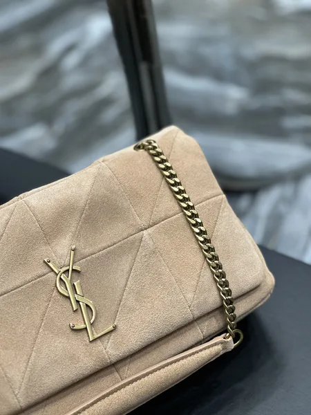 Saint Laurent Jamie Medium Shoulder Bag in Beige product view 4