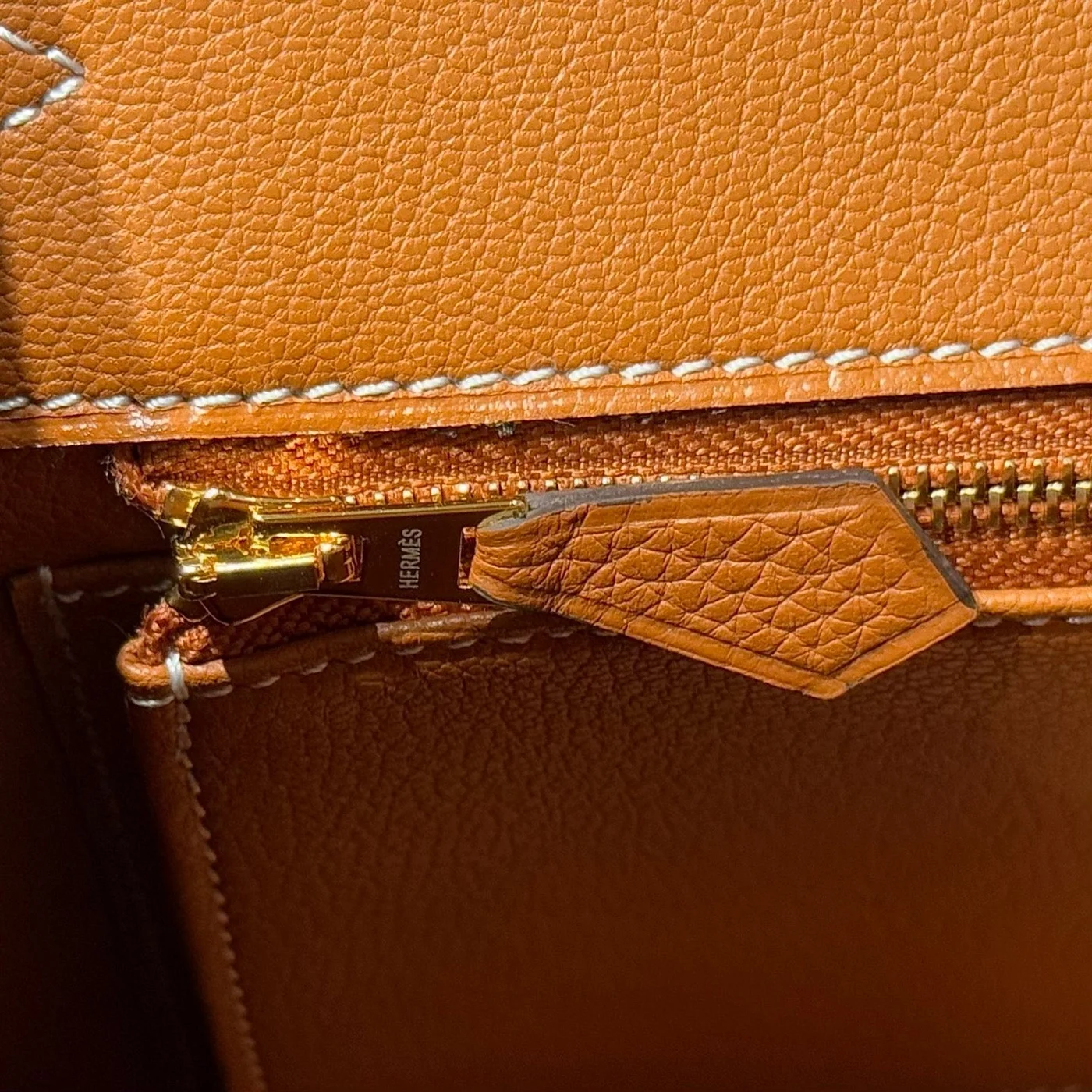 Hermès 25S Medium Birkin 25 In Burnt Orange Calfskin Gold Hardware Bag product view 7