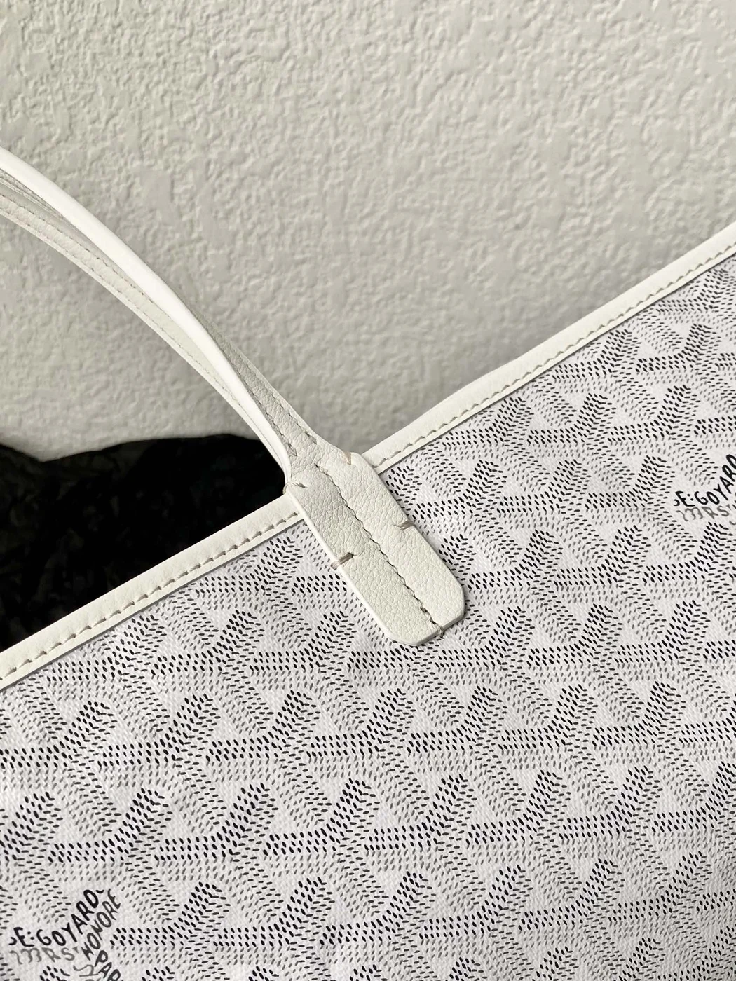 Goyard White Goyardine Canvas  Chevroches Calfskin Saint Louis PM Tote product view 4