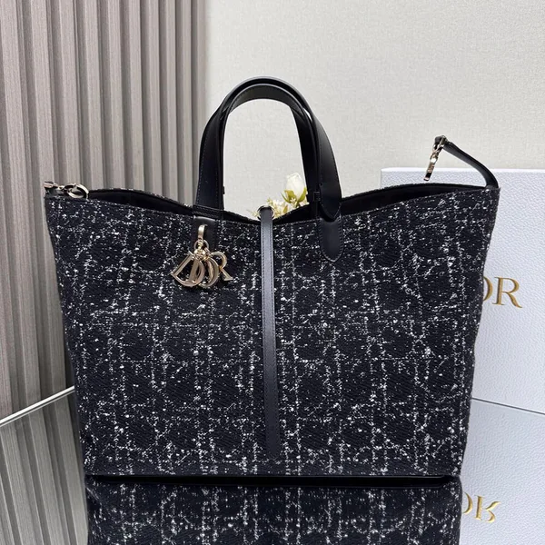 Dior Large Dior Toujours Bag product view 5
