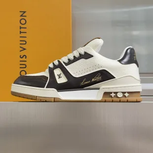 Louis Vuitton Trainer sneakers product view 3
