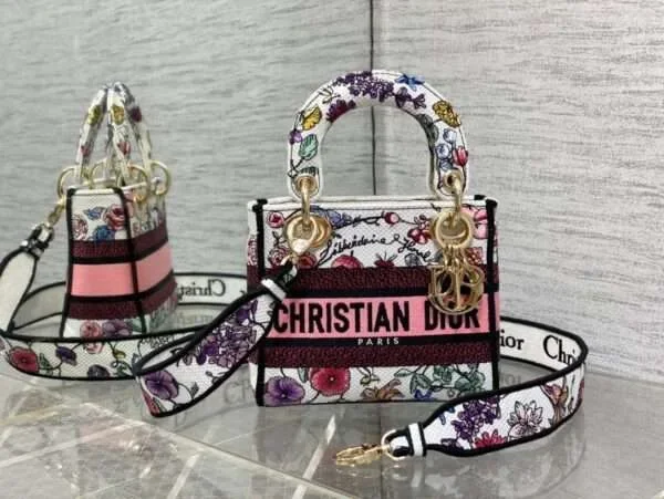 Dior Medium Lady D- Lite Bag White Brocade 17x7x15cm