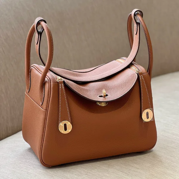 Hermès Lindy 26 Brown Gold Hardware Bag product view 1