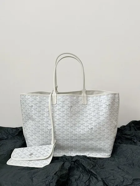 Goyard St Louis PM Tote Bag product view 4