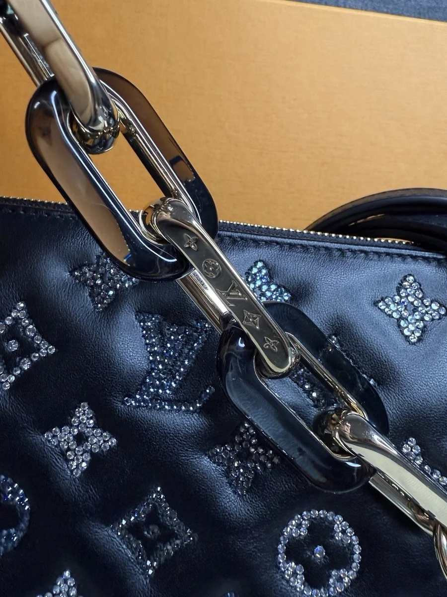 Louis Vuitton Coussin BB M23582 limitiert mit Strasssteinen Bag product view 5