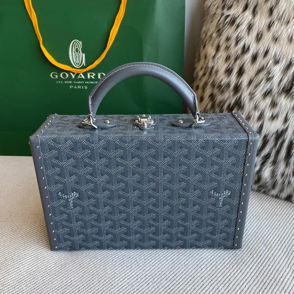 Goyard Goya Grand Hotel Trunk Bag product view 2