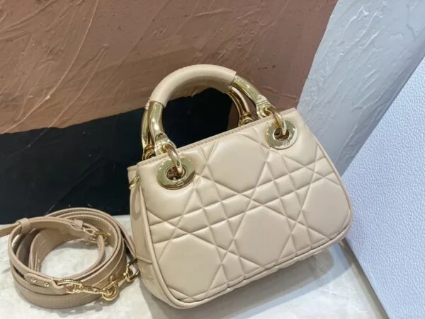Dior Lady Women’s Handbag Beige Smooth Leather 20x13x8cm product view 7