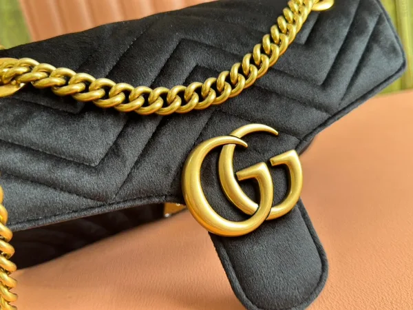 Gucci 26S GG Marmont Matelasse 26 In Black Velvet Bag product view 9