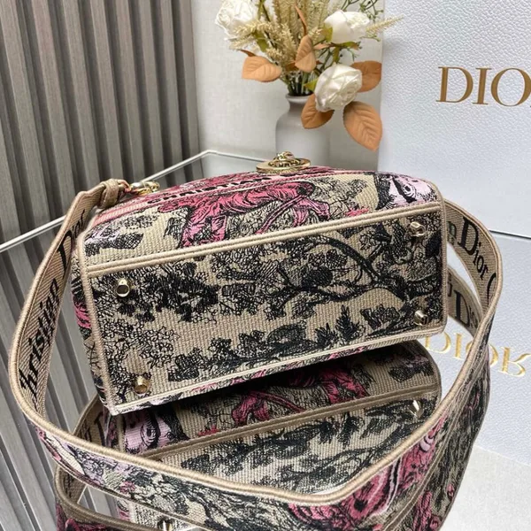 Dior Medium Dioriviera Lady D-Lite Bag product view 4