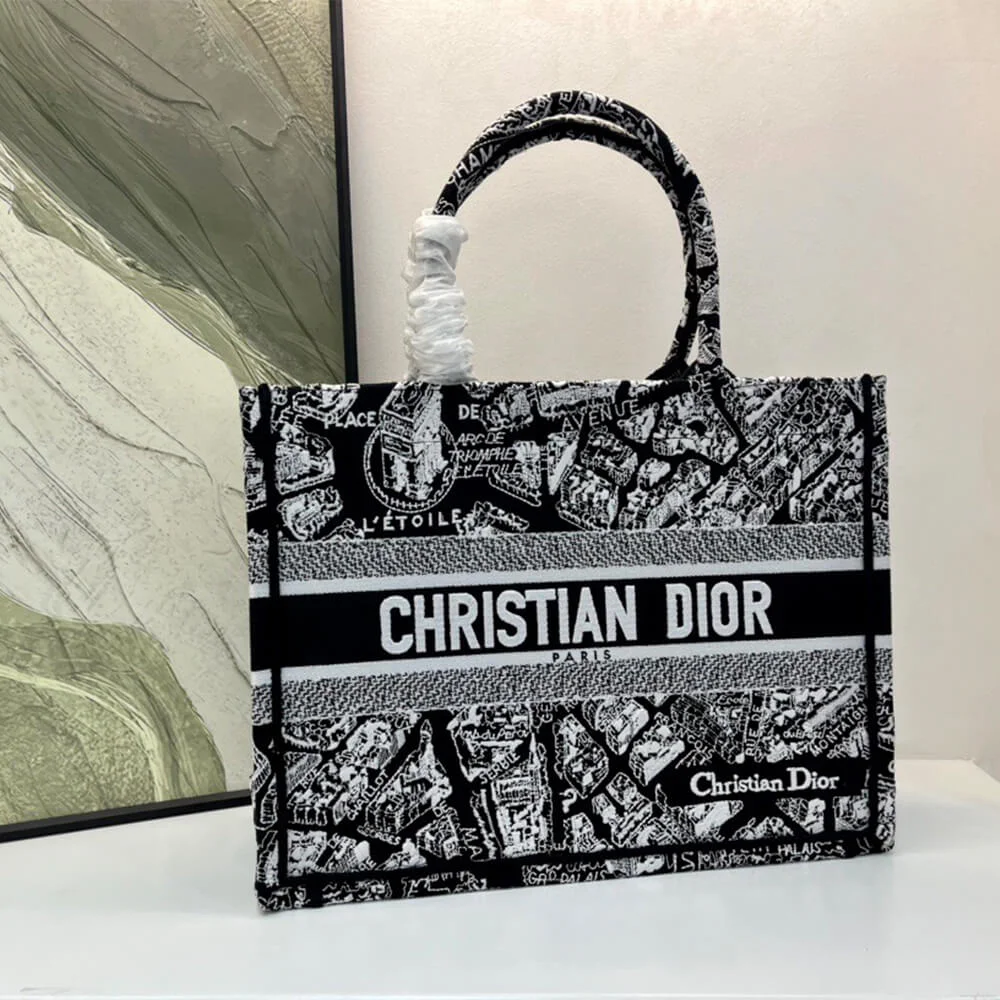 Dior Medium Book Tote product view 1