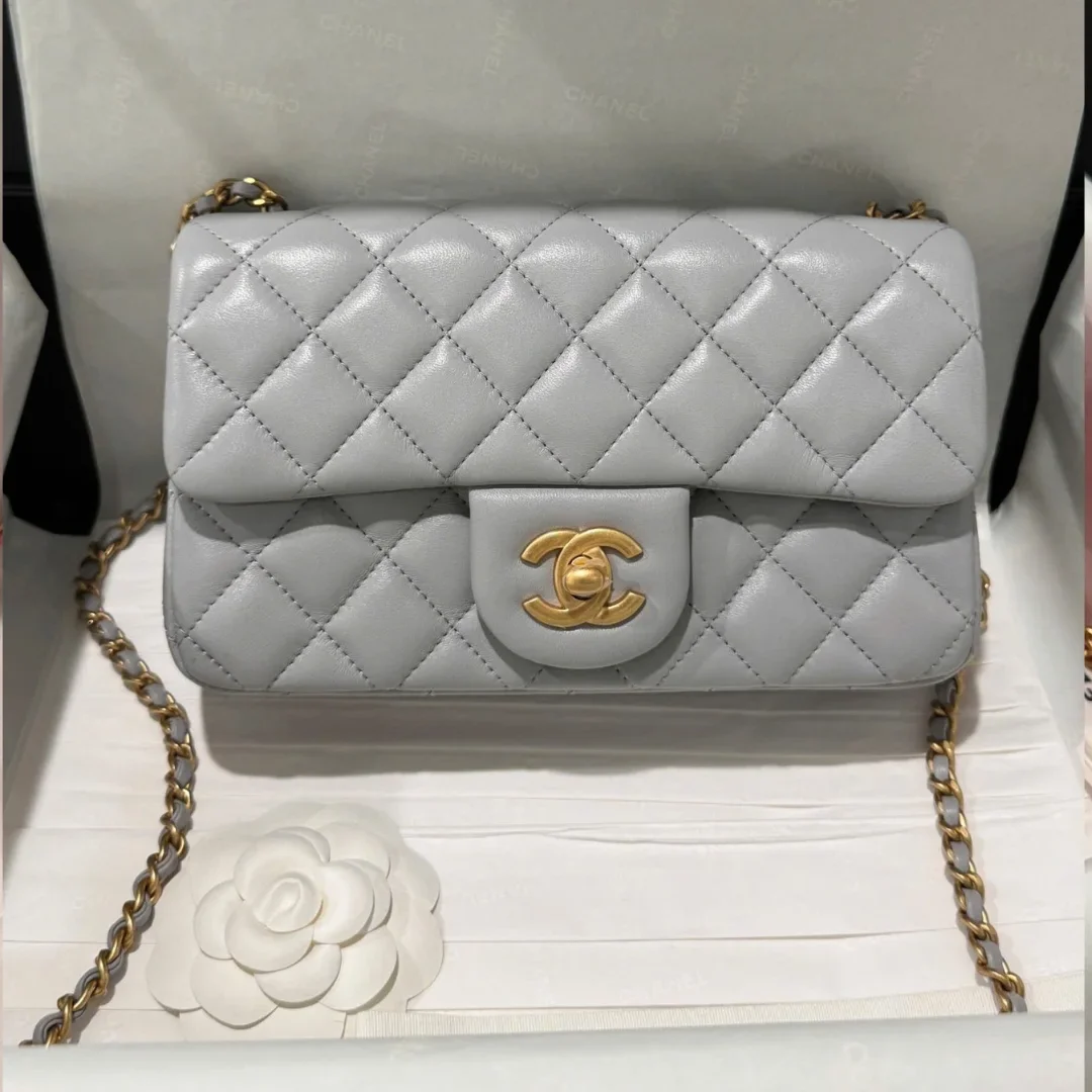 Chanel Classic Flap Mini Grey Gold Hardware 20 cm Bag