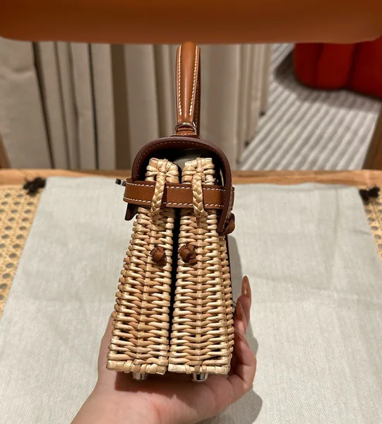 Hermès Kelly Picnic Handbag In Brown  Natural Leather And Wicker Silver Hardware product view 7