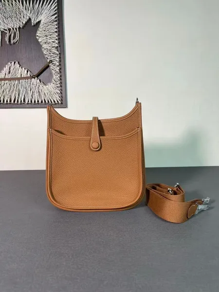Hermès Evelyne III 29 Bag product view 2