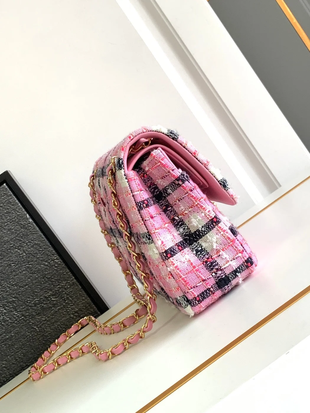 Chanel Cc Medium 25 Classic Bag In Light Pink Mix Black Wool Tweed product view 9
