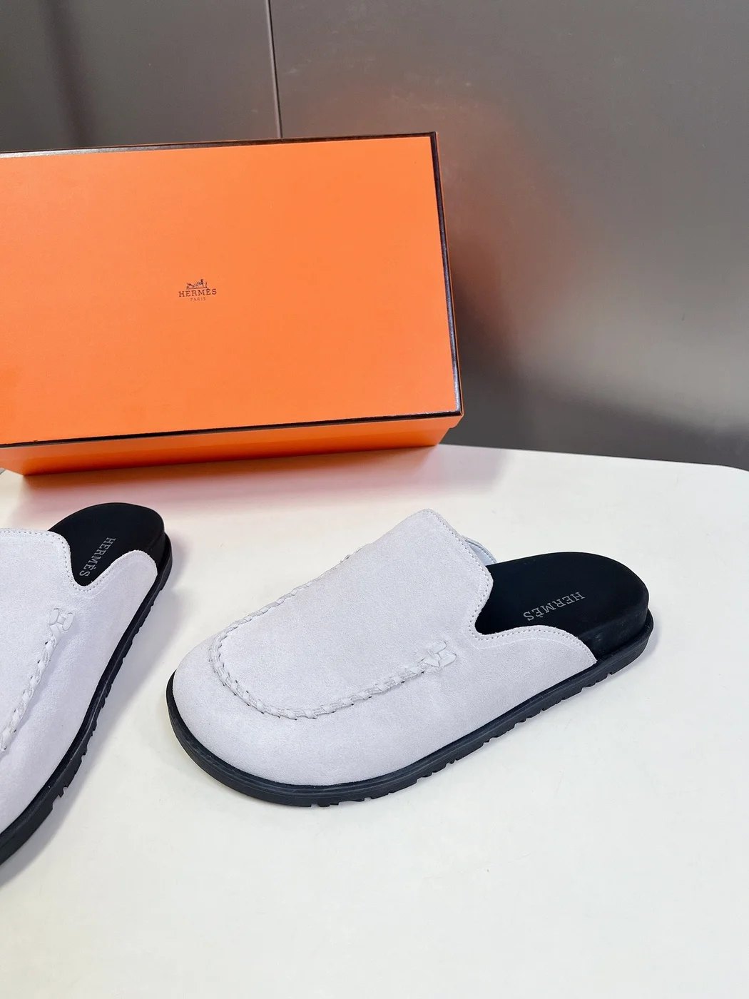 Hermès Women White Suede Leather Slippers product view 4