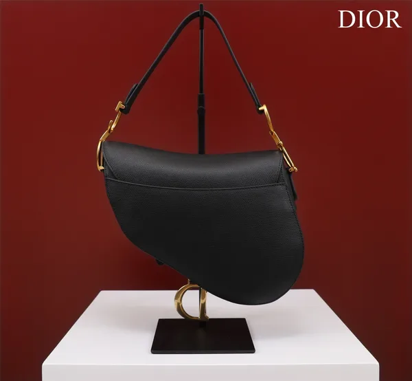 Dior Saddle Handbags Black With Lock Yellow Gold 25x20x6.5 cm product view 8