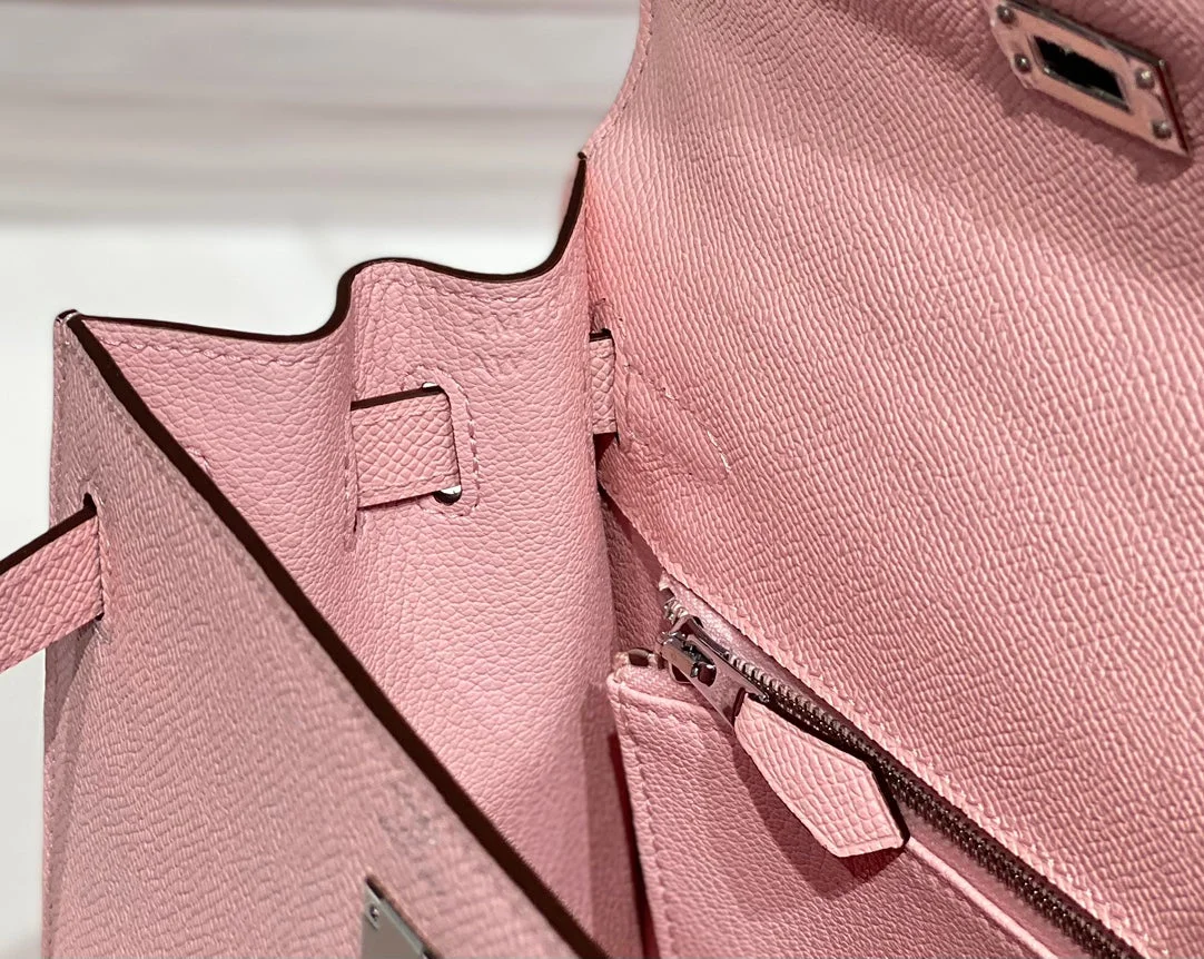Hermès Kelly 25 cm In Rose Sakura Epsom Silver Hardware Bag product view 5