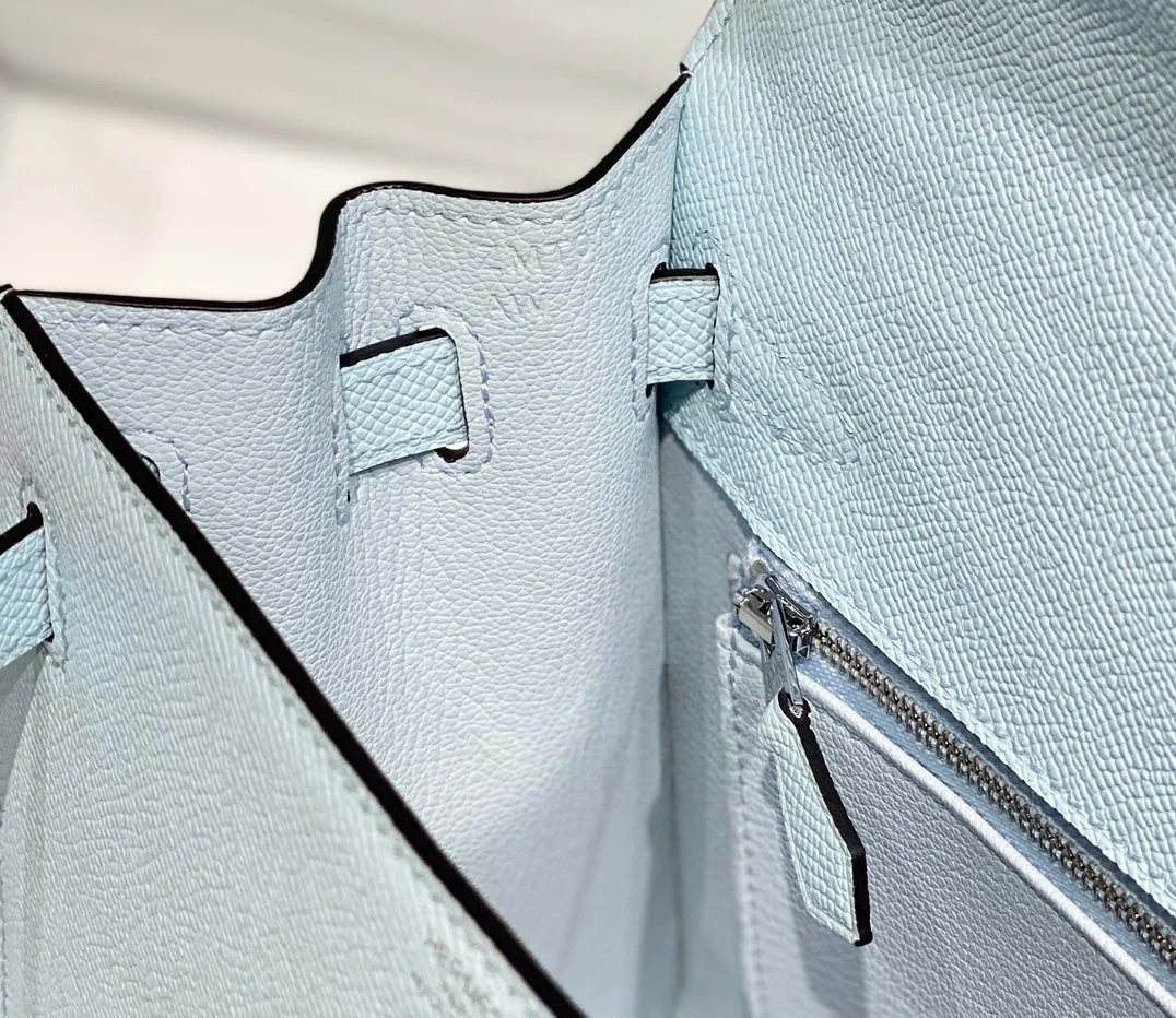Hermès 28 cm In Blue Brume Epsom Palladium Hardware Bag product view 4
