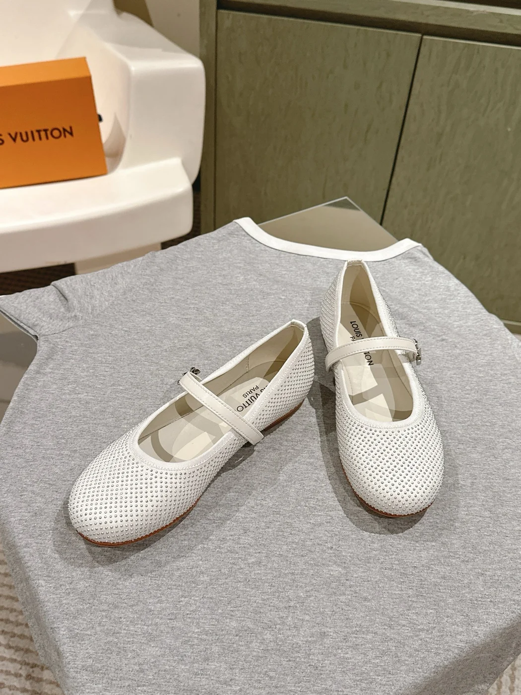 Louis Vuitton Women White Mesh Mary Jane Flats product view 4