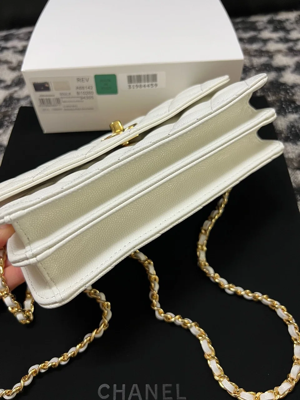 Chanel Woc Charm Handbags White Lizard Skin With Lock Pattern Bag 20 cm product view 3