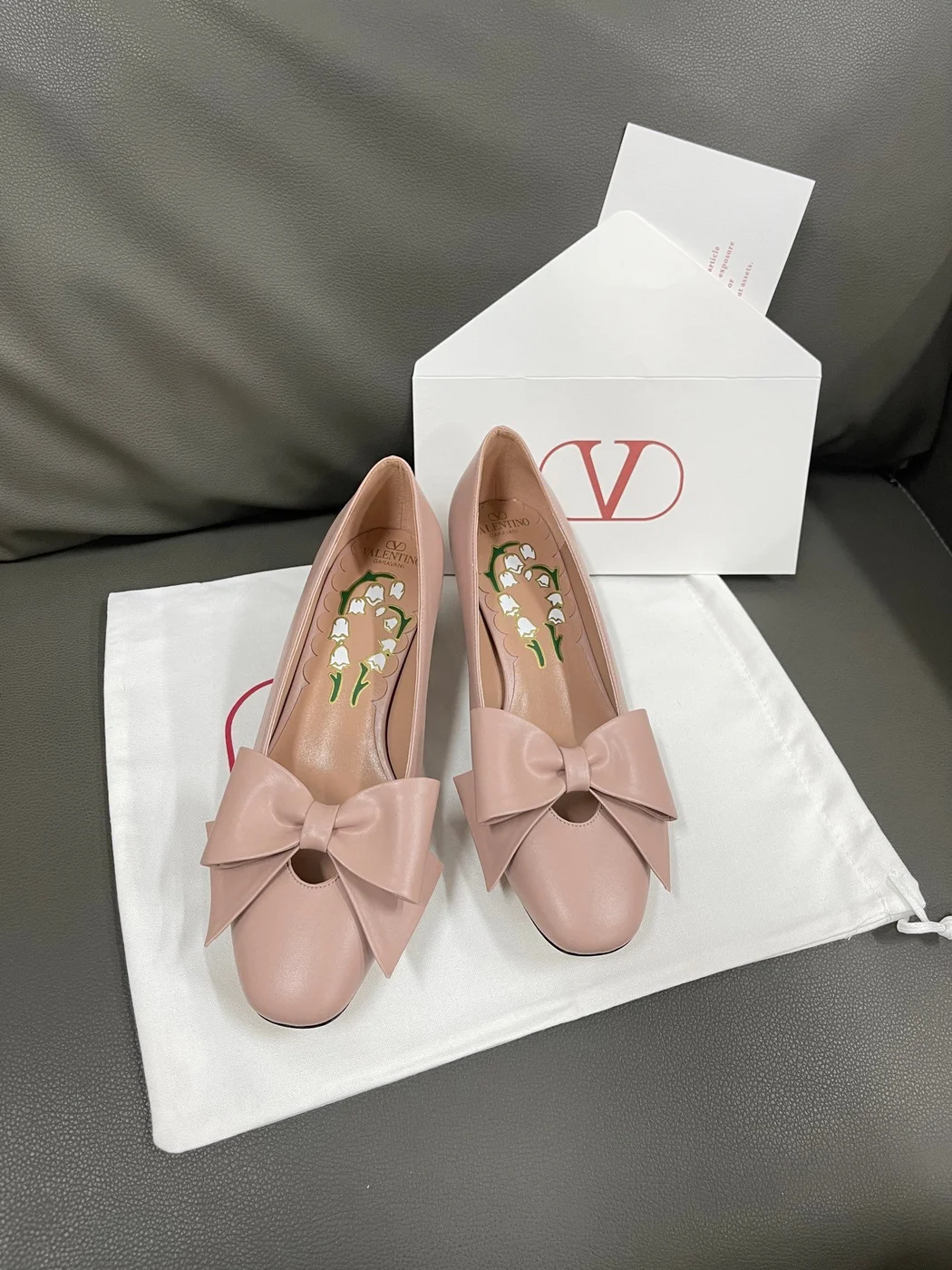 Valentino Women Pink Leather Bow Detail Flats product view 1