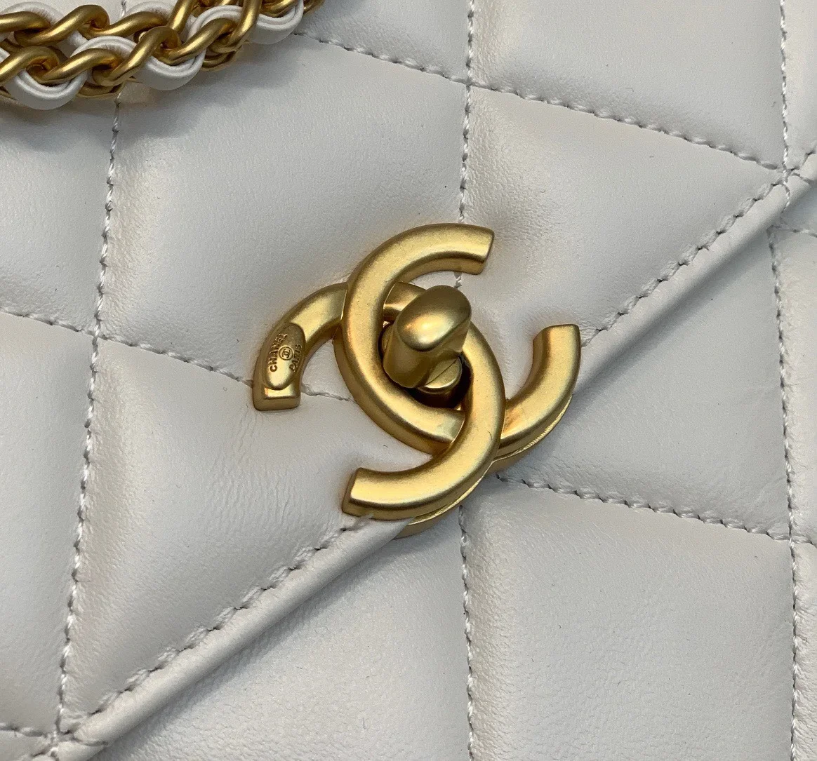 Chanel Mini Backpack Milk White With Gold Lock 18x20x11.5 cm product view 3