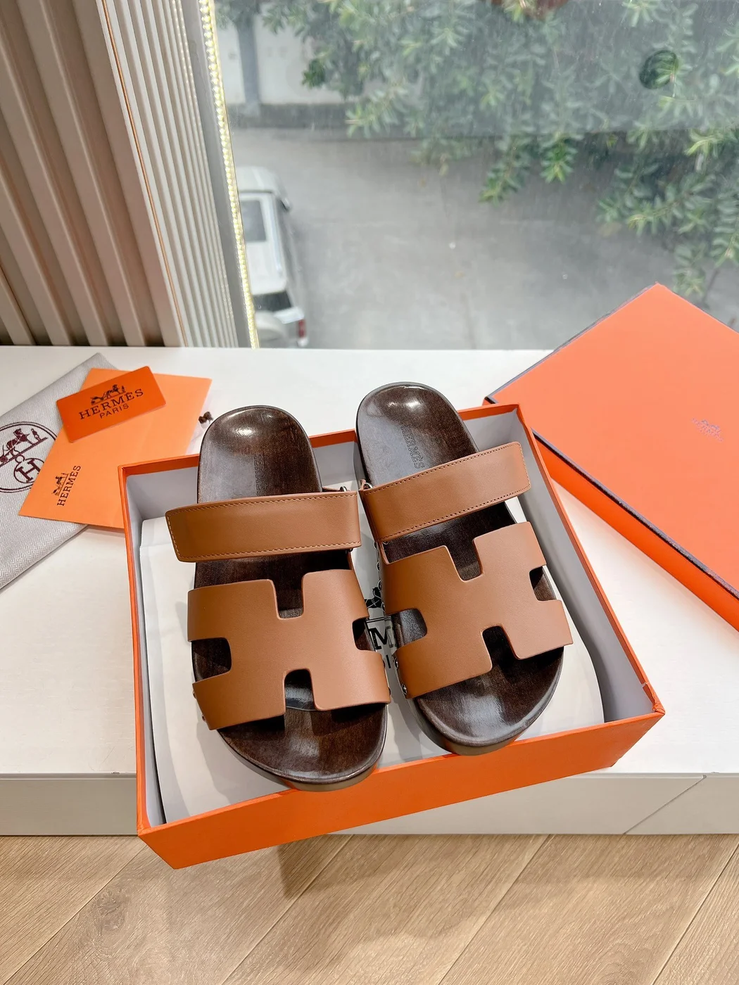 Hermès Women Brown Leather Sandals product view 3