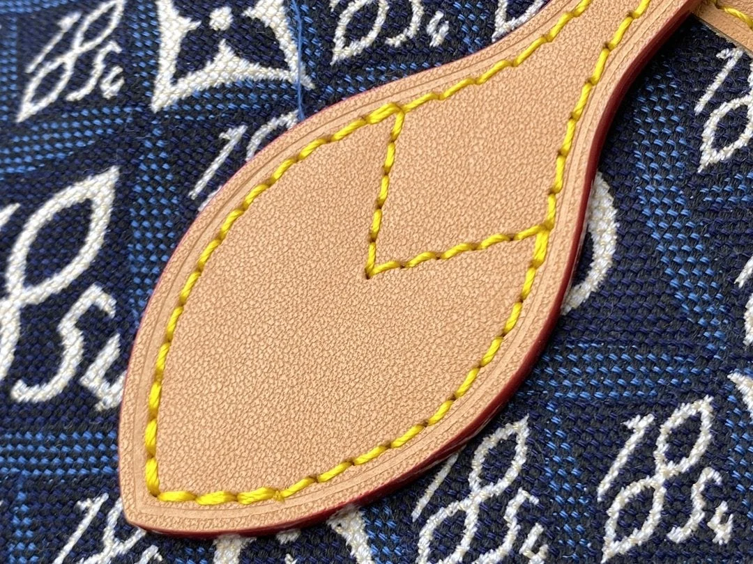 Louis Vuitton Neverfull MM Bag — Navy Blue 1854 Pattern product view 6