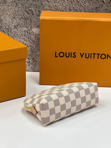 Louis Vuitton Pochette Cosmetic pouch MM product view 2