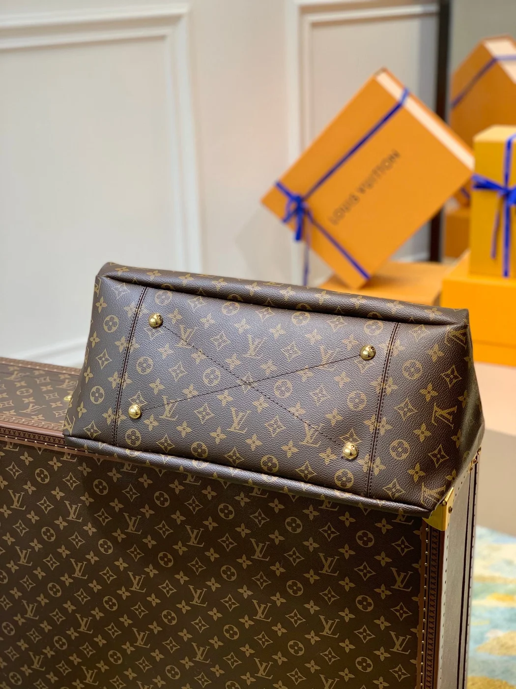 Louis Vuitton Monogram Delightful MM Pivoine 187884 Bag product view 4