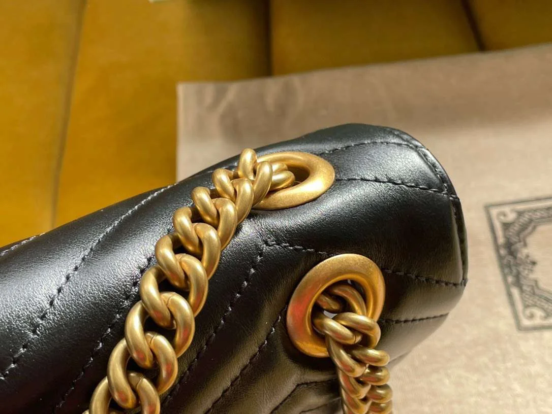 Gucci Marmont Women’s Black Handbag 22 cm product view 5