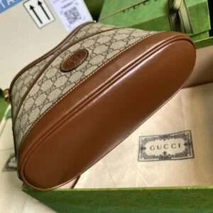 Gucci Handle Women’s Cowhide Handbag with Gc Logo Pattern 25x21cm product view 2