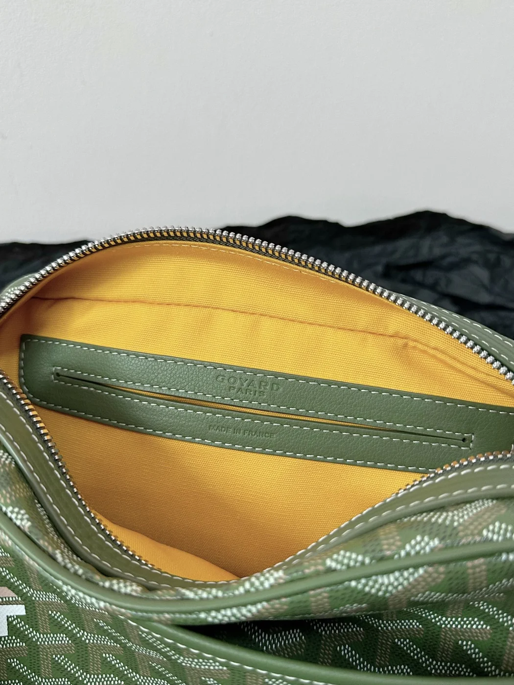Goyard Limited Editio Crossbody Bag / Unisex product view 6