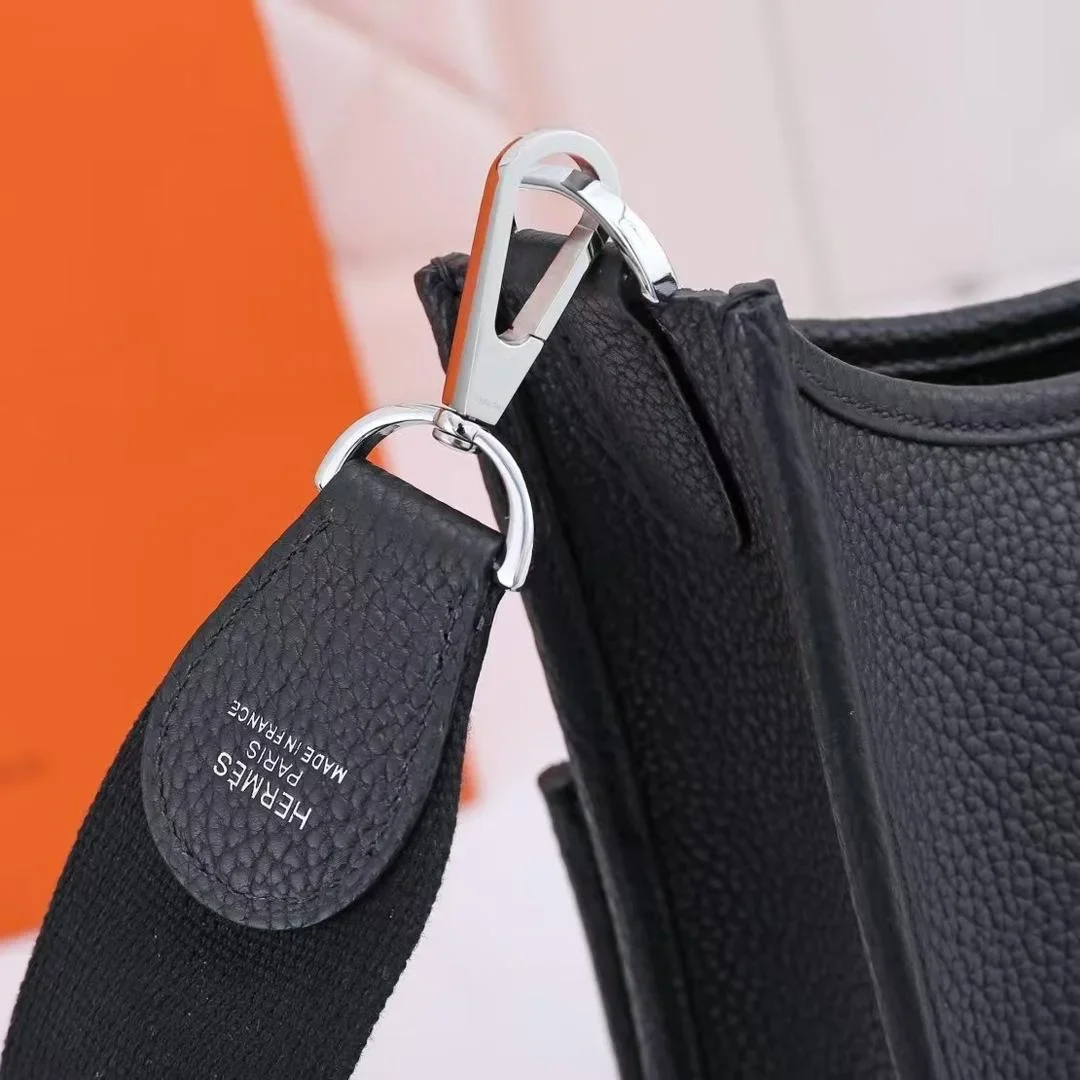 Hermès Evelyne III 29 Black Bag product view 7