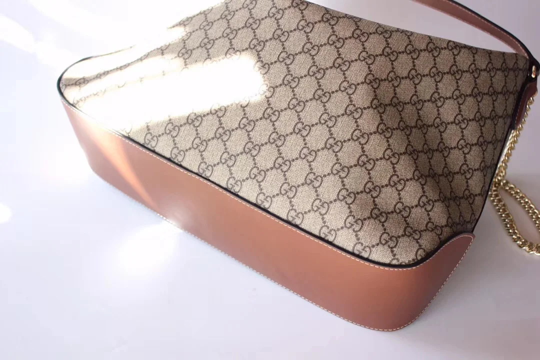 Gucci Horsebit 1955 Medium Shoulder Bag product view 4
