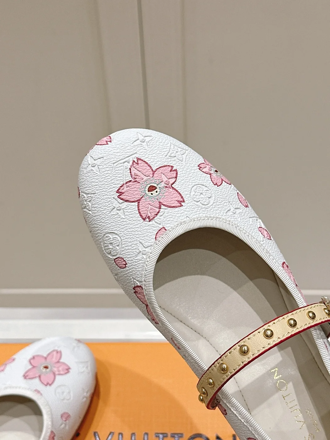 Louis Vuitton Women White Leather Pink Floral Mary Janes product view 2