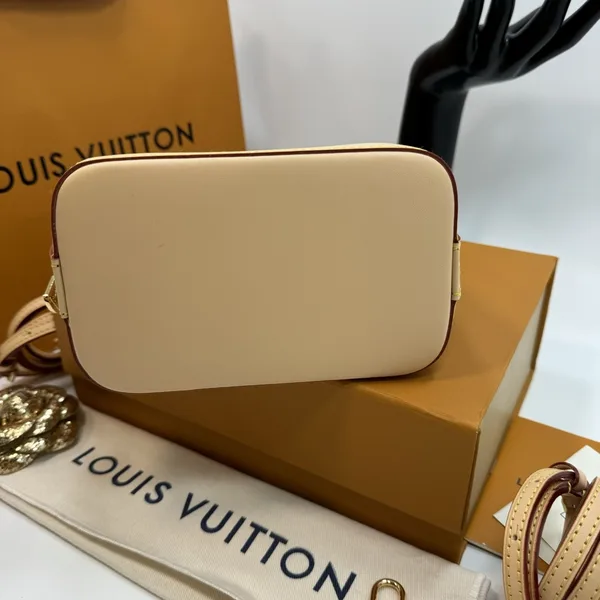 Louis Vuitton Alma backpack in the signature brown monogram canvas product view 3