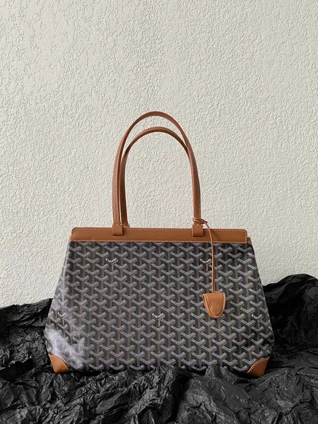 Goyard Autre Marque Goyard Belchasse PM Tote Bag Pvc Leather product view 2