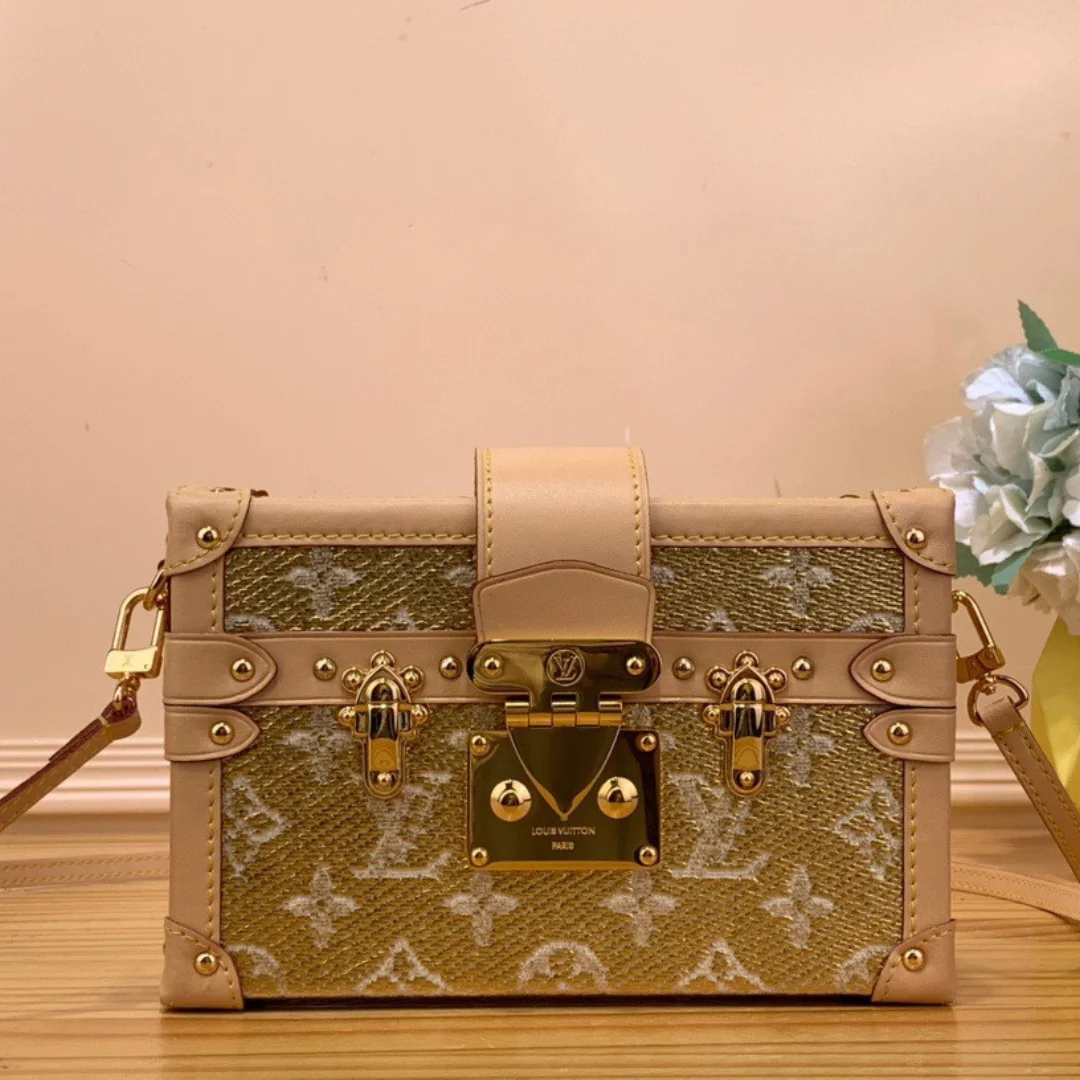 Louis Vuitton Petite Box Shape Lock Plated Gold Handbags 20×12.5x5cm product view 1