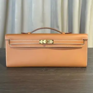 Hermès Kelly Clutch Brown product view 1