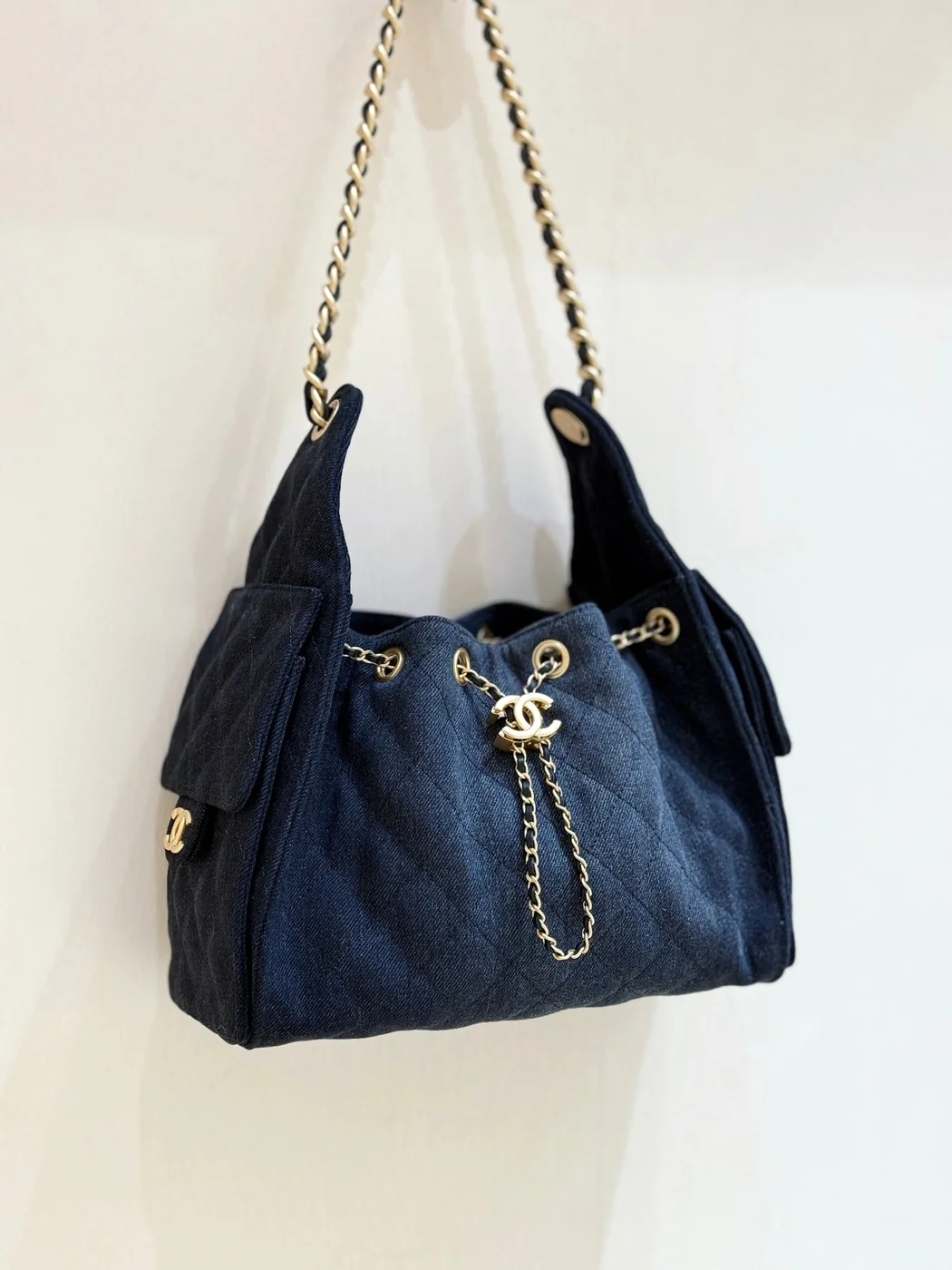 Chanel 25 Handbag 30 In Dark Blue Denim Gold Hardware product view 2